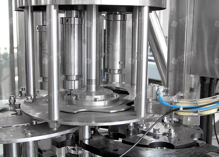 旋轉(zhuǎn)式食用油灌裝機 旋轉(zhuǎn)式食用油灌裝機